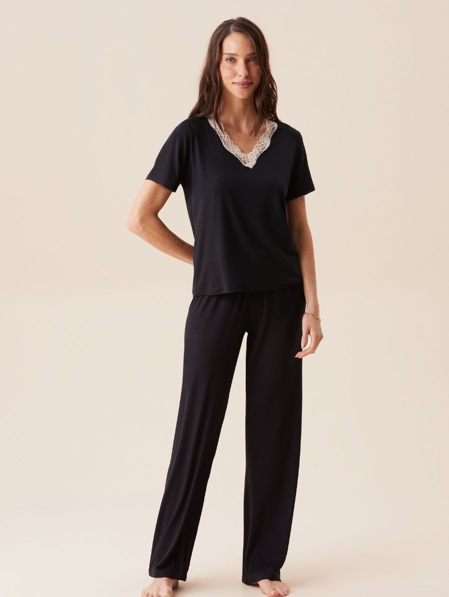Pijama Longo Manga Curta Em Viscose E Renda Moon Preto